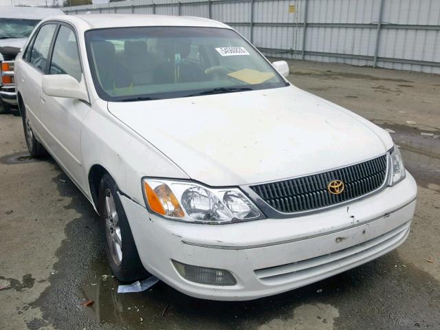 4T1BF28B8YU025169 - 2000 TOYOTA AVALON XL WHITE photo 1