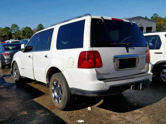 5LMFU28596LJ08904 - 2006 LINCOLN NAVIGATOR WHITE photo 3