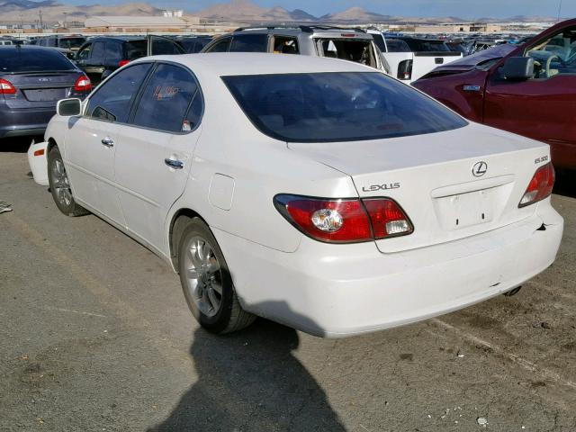 JTHBF30G025032375 - 2002 LEXUS ES 300 WHITE photo 3