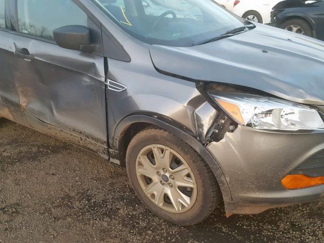 1FMCU0F77EUC80792 - 2014 FORD ESCAPE S GRAY photo 9