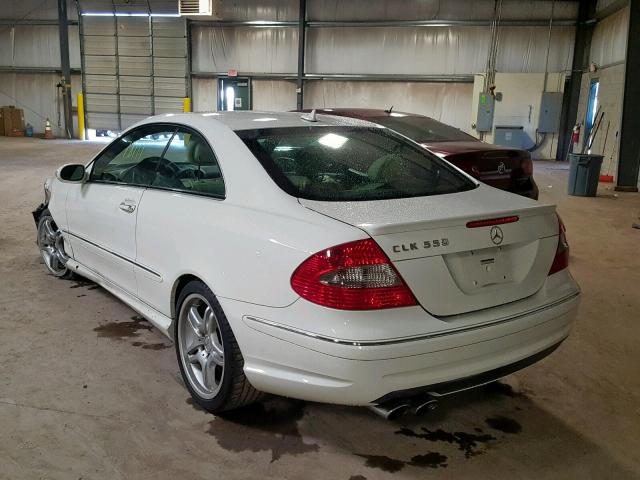 WDBTJ72H89F262587 - 2009 MERCEDES-BENZ CLK 550 WHITE photo 3