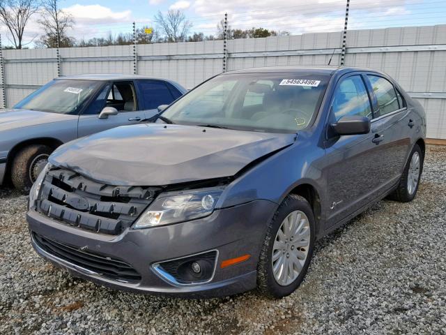 3FADP0L39AR186504 - 2010 FORD FUSION HYB GRAY photo 2