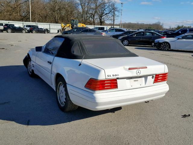 WDBFA67F7WF157002 - 1998 MERCEDES-BENZ SL 500 WHITE photo 3