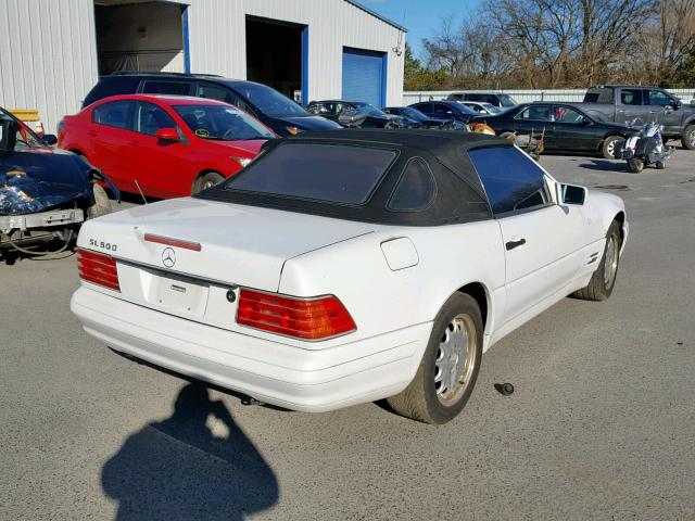 WDBFA67F7WF157002 - 1998 MERCEDES-BENZ SL 500 WHITE photo 4