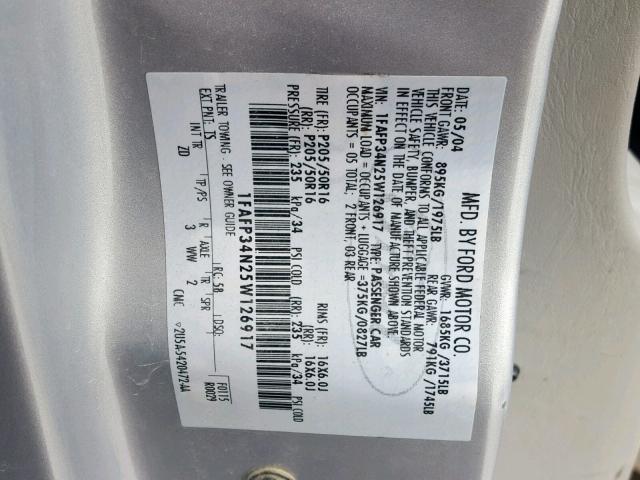 1FAFP34N25W126917 - 2005 FORD FOCUS ZX4 SILVER photo 10