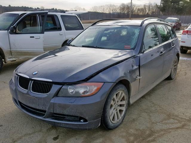 WBAVT13536AV98093 - 2006 BMW 325 XIT BLACK photo 2