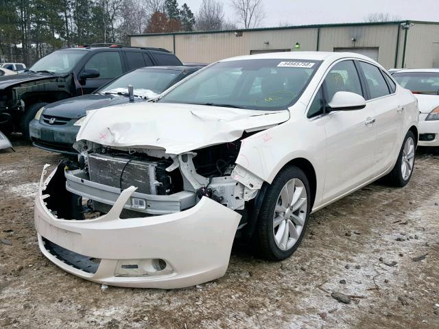 1G4PR5SK0D4252891 - 2013 BUICK VERANO CON WHITE photo 2