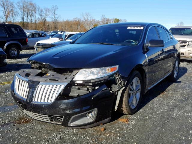 1LNHM93R69G603556 - 2009 LINCOLN MKS BLACK photo 2