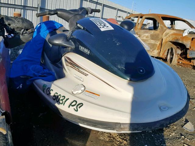 YAMA3794F000 - 2000 YAMAHA WAVERUNNER WHITE photo 1