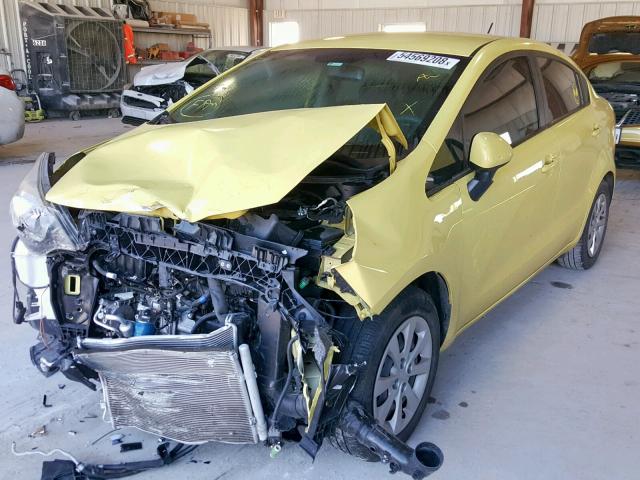 KNADM4A30G6661747 - 2016 KIA RIO LX YELLOW photo 2