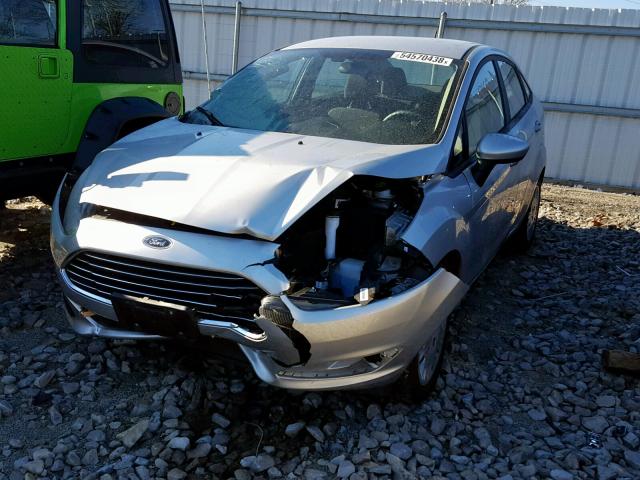 3FADP4AJ5JM118559 - 2018 FORD FIESTA S SILVER photo 2