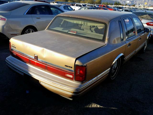 1LNCM81W5MY642722 - 1991 LINCOLN TOWN CAR E GOLD photo 4