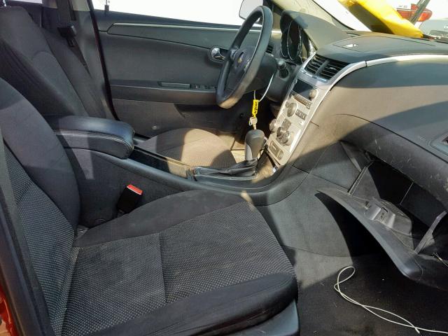 1G1ZC5E07CF283141 - 2012 CHEVROLET MALIBU 1LT RED photo 5