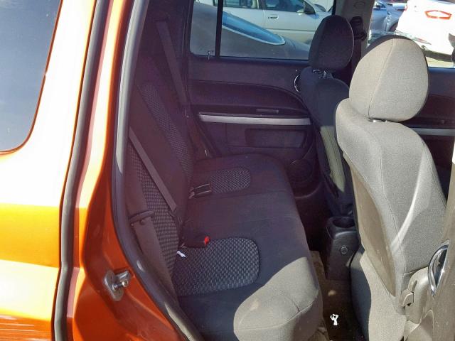 3GNCA13D98S706586 - 2008 CHEVROLET HHR LS Naranja foto 6