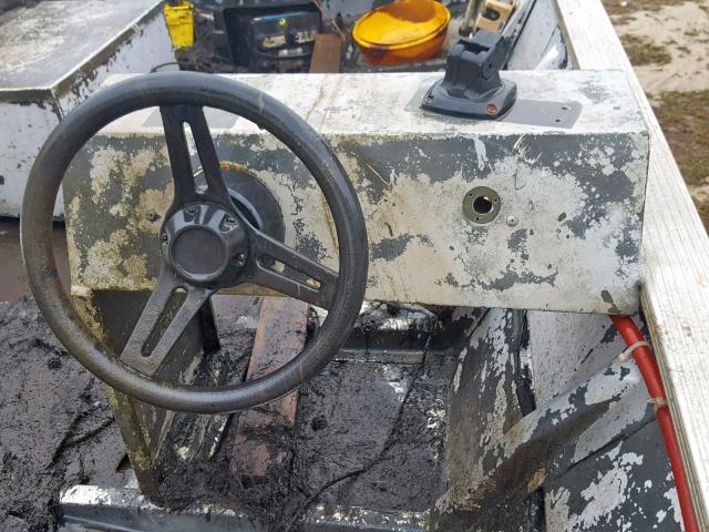 LB0834611697 - 1997 LAND ROVER BOAT GREEN photo 8