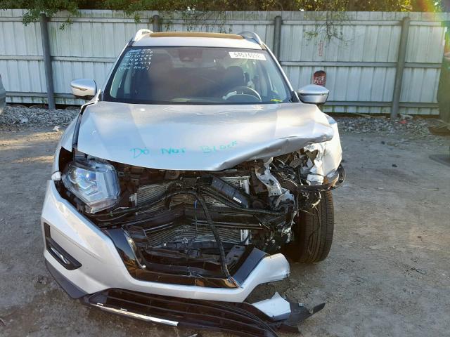 5N1AT2MT9HC798399 - 2017 NISSAN ROGUE S SILVER photo 9