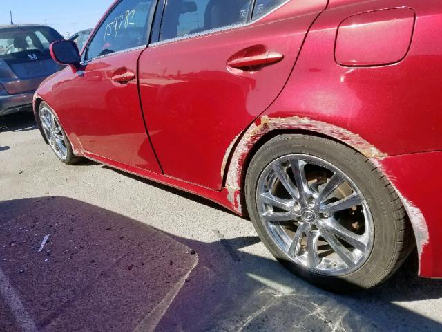 JTHBK262165020114 - 2006 LEXUS IS 250 RED photo 9