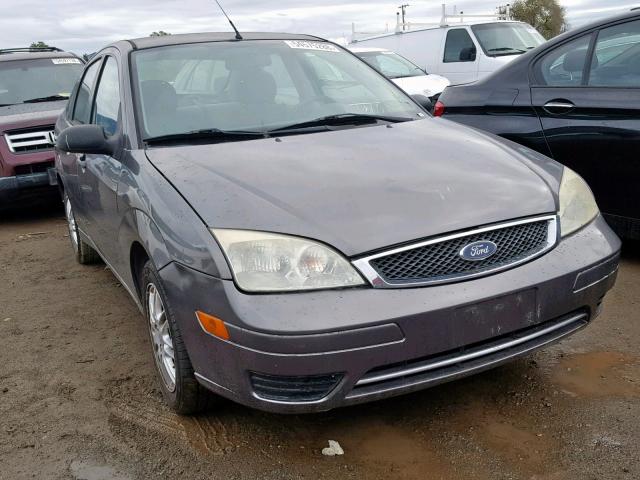 1FAHP34N86W113387 - 2006 FORD FOCUS ZX4 CHARCOAL photo 1