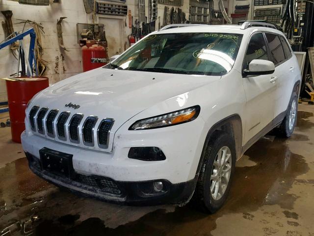 1C4PJMCB3HW537602 - 2017 JEEP CHEROKEE L WHITE photo 2