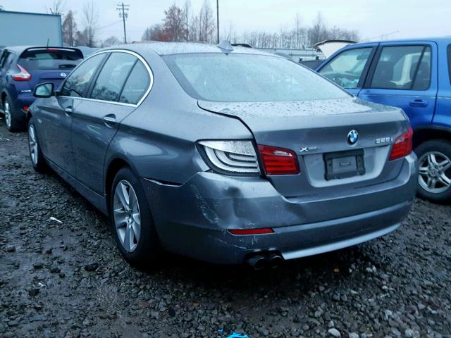 WBAXH5C54DDW15142 - 2013 BMW 528 XI GRAY photo 3