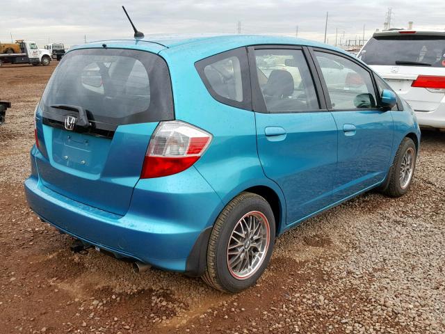 JHMGE8H37DC055982 - 2013 HONDA FIT BLUE photo 4