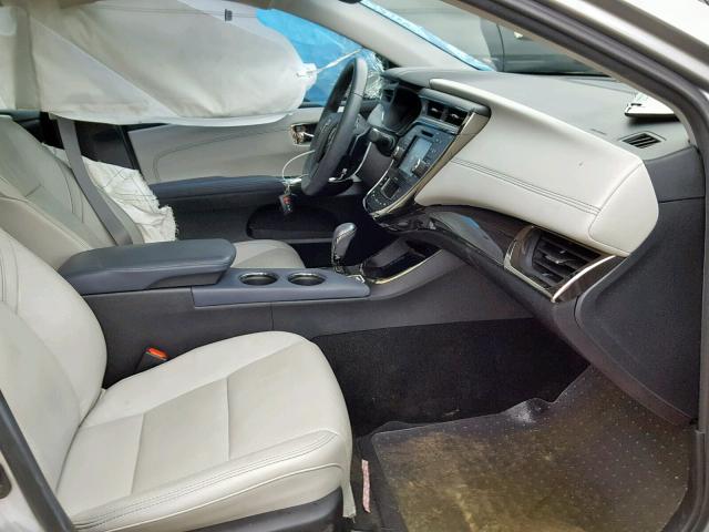 4T1BK1EB2FU171087 - 2015 TOYOTA AVALON XLE SILVER photo 5