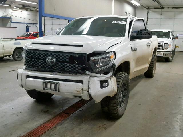 5TFAY5F10JX750825 - 2018 TOYOTA TUNDRA CRE WHITE photo 2