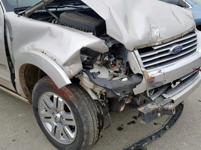 1FMEU75887UA94466 - 2007 FORD EXPLORER L SILVER photo 9