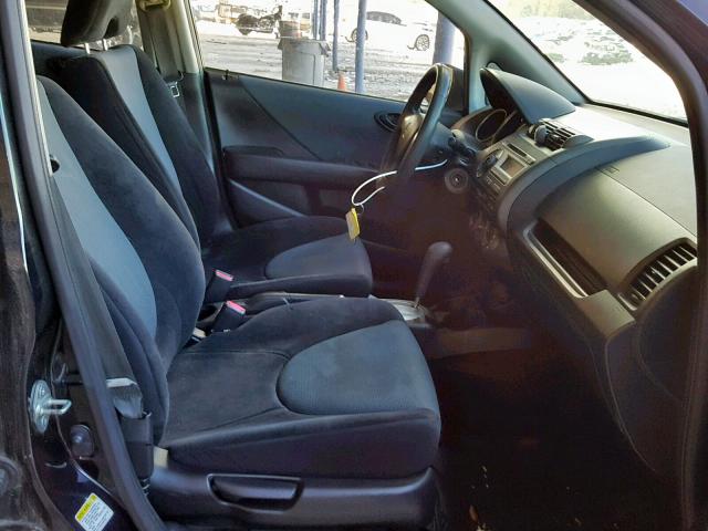 JHMGD38468S054753 - 2008 HONDA FIT BLACK photo 5