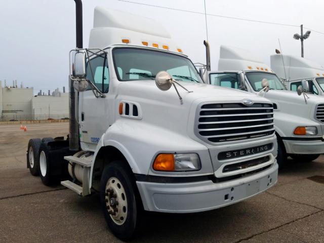 2FWJA3CV09AAL6303 - 2009 STERLING TRUCK A 9500 WHITE photo 1