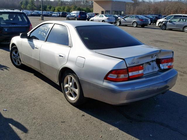 JT8BF28G210335829 - 2001 LEXUS ES 300 SILVER photo 3