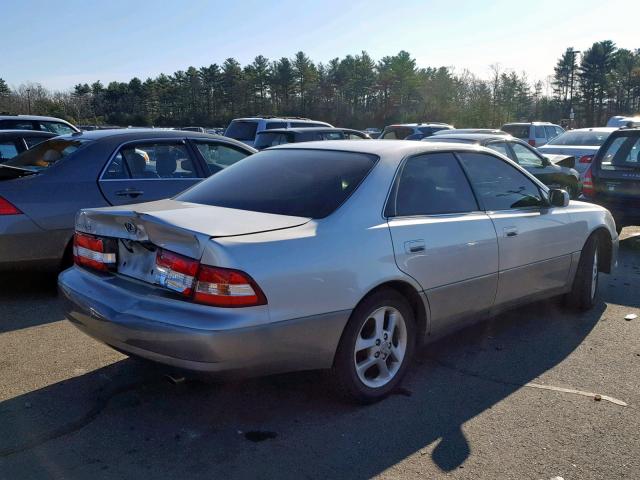 JT8BF28G210335829 - 2001 LEXUS ES 300 SILVER photo 4