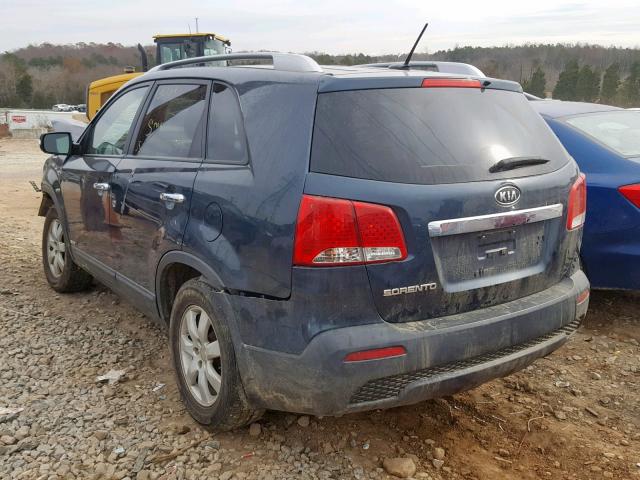 5XYKTDA25BG159164 - 2011 KIA SORENTO BA BLUE photo 3