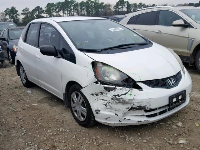 JHMGE88209S067458 - 2009 HONDA FIT WHITE photo 1