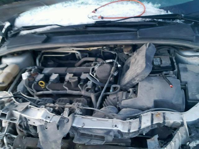 1FAHP3N27CL245882 - 2012 FORD FOCUS TITA SILVER photo 7