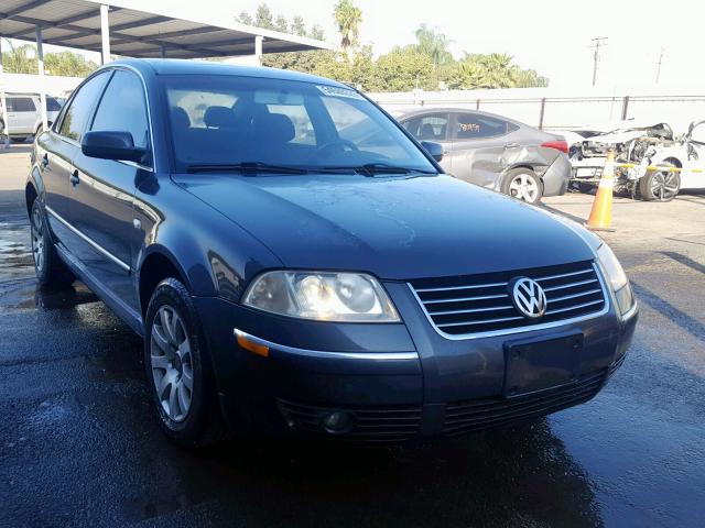 WVWPD63BX2P129392 - 2002 VOLKSWAGEN PASSAT GLS CHARCOAL photo 1