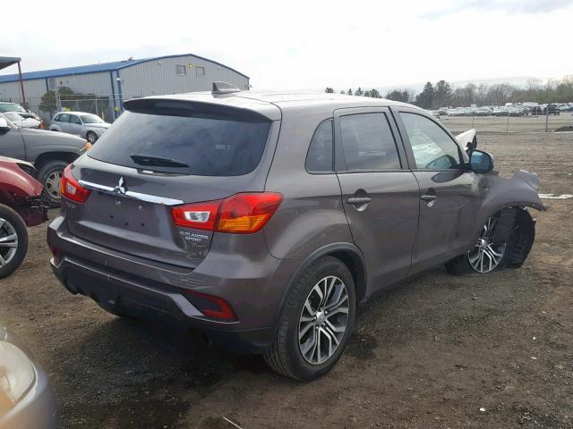 JA4AP3AUXJU024197 - 2018 MITSUBISHI OUTLANDER BROWN photo 4