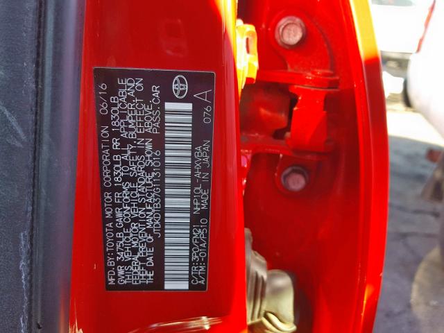 JTDKDTB37G1131016 - 2016 TOYOTA PRIUS C RED photo 10