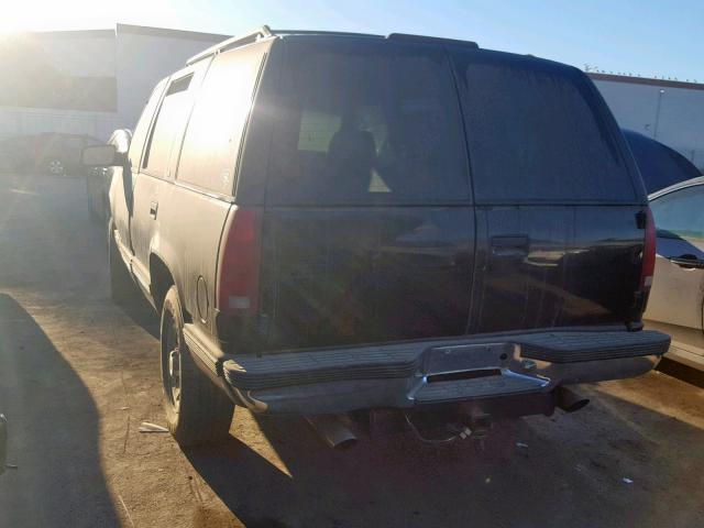 1GKEK13R3XJ747875 - 1999 GMC YUKON BLACK photo 3