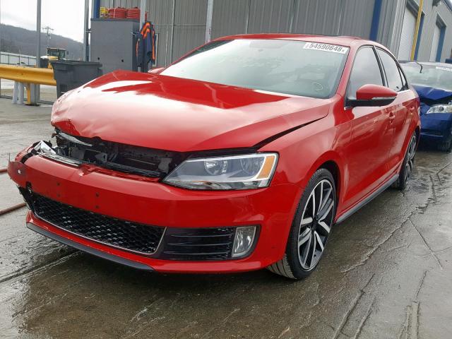 3VW4A7AJ4CM336182 - 2012 VOLKSWAGEN JETTA GLI RED photo 2