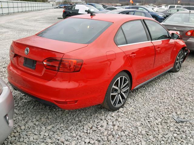 3VW4A7AJ4CM336182 - 2012 VOLKSWAGEN JETTA GLI RED photo 4