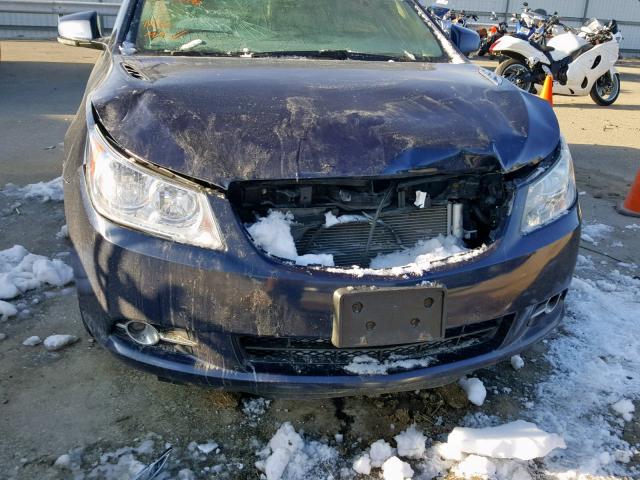 1G4GC5ED0BF136798 - 2011 BUICK LACROSSE C BLUE photo 9