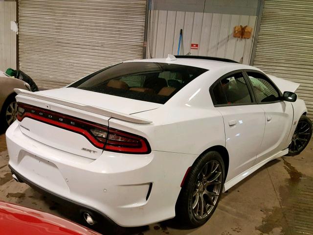 2C3CDXEJ7GH100182 - 2016 DODGE CHARGER SR WHITE photo 4