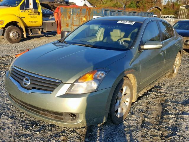 1N4BL21E48C135679 - 2008 NISSAN ALTIMA 3.5 GREEN photo 2