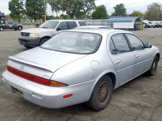 JNKAY21D2SM215464 - 1995 INFINITI J30 SILVER photo 4