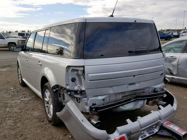 2FMGK5B83JBA09540 - 2018 FORD FLEX SE SILVER photo 3