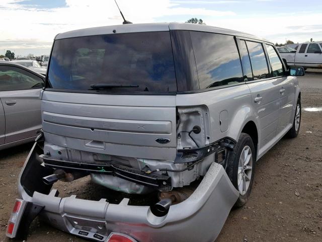 2FMGK5B83JBA09540 - 2018 FORD FLEX SE SILVER photo 4