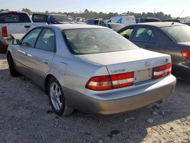 JT8BF28G410329790 - 2001 LEXUS ES 300 GRAY photo 3