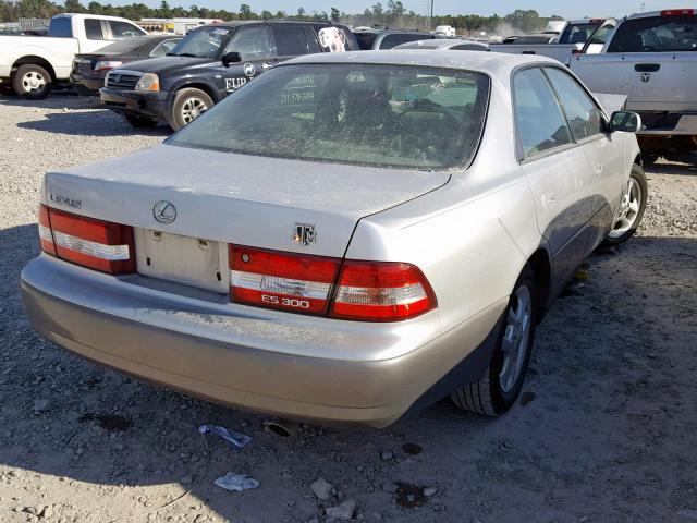 JT8BF28G410329790 - 2001 LEXUS ES 300 GRAY photo 4