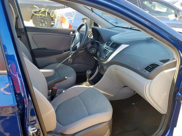 KMHCT4AE9GU041909 - 2016 HYUNDAI ACCENT SE BLUE photo 5